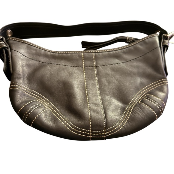 Vintage Coach 8A01 Soho Hobo Handbag Black Leather - Picture 1 of 6